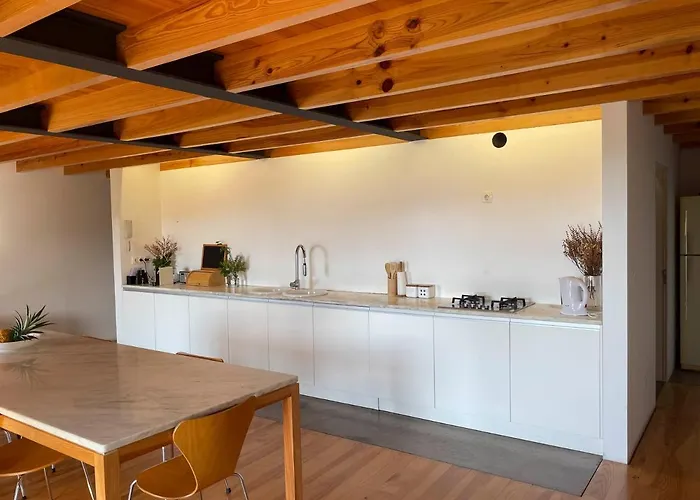 Casa Mar Adentro * Câmara de Lobos