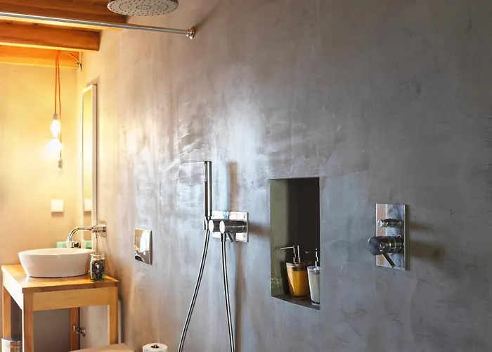 Casa Mar Adentro * Câmara de Lobos